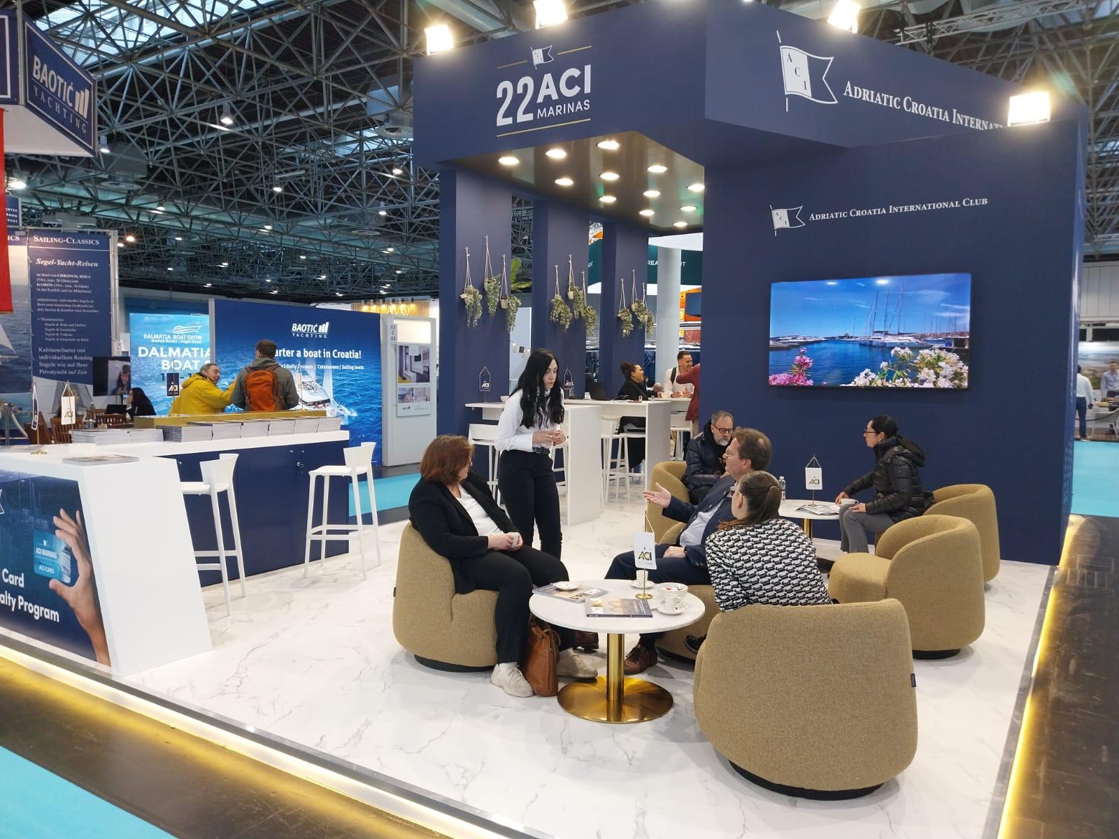 Nautički sajam Boot Dusseldorf privukao je više od 200.000 posljetitelja iz približno 120 zemalja